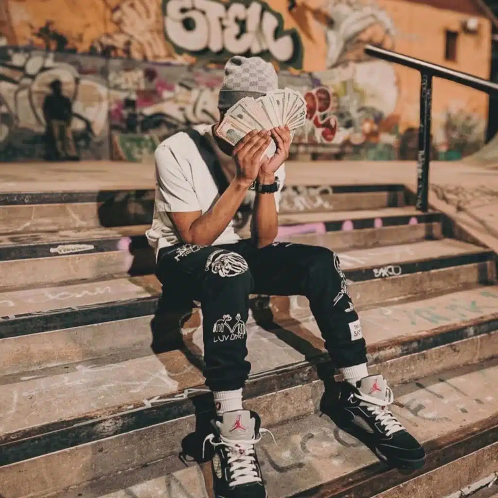 Shark Business (feat. Cte Cam & NoLuckNy)