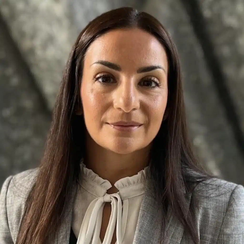 Kulturminister Parisa Liljestrand (M): Fullt rimligt att man uppdrar åt oberoende forskning att titta på förtroendet för public service