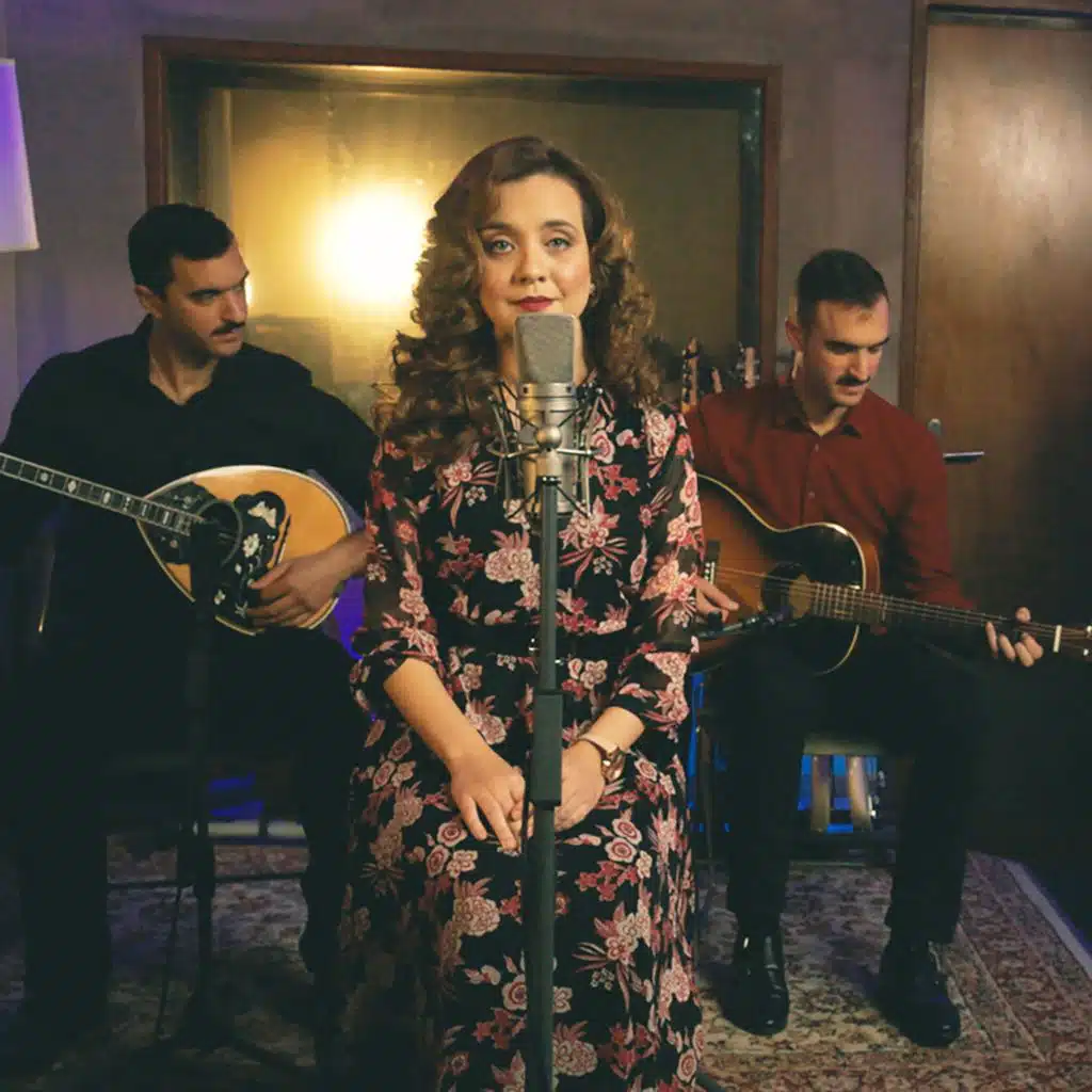 Eimai tou drómou to paidí (feat. Antonis Xintaris & Thodoris Xintaris)