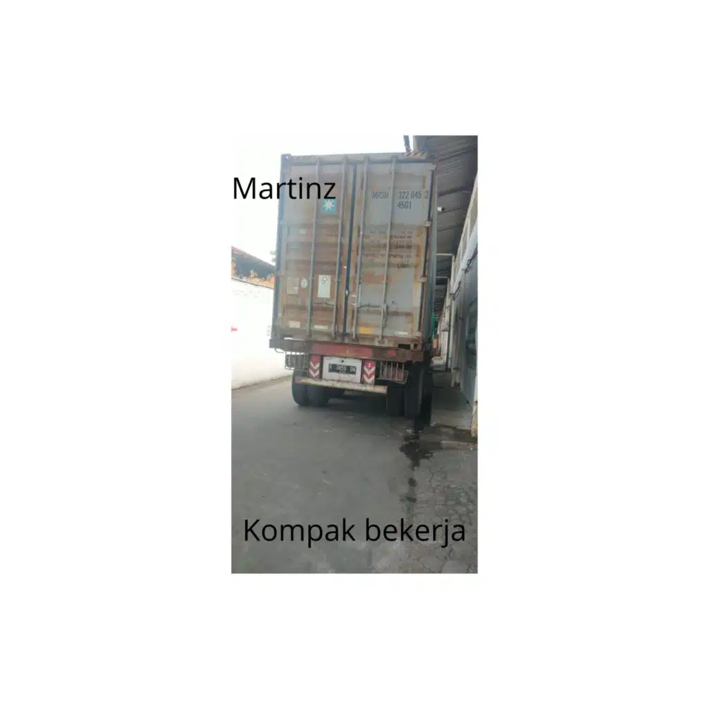 Kompak bekerja