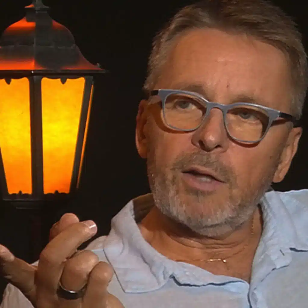 .pod lampou s Ivanom Miklošom: Prečo za vlád Smeru zaostávame a prečo to konsolidácia nezmení