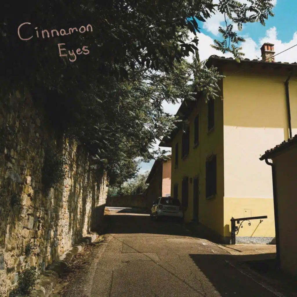 Cinnamon Eyes