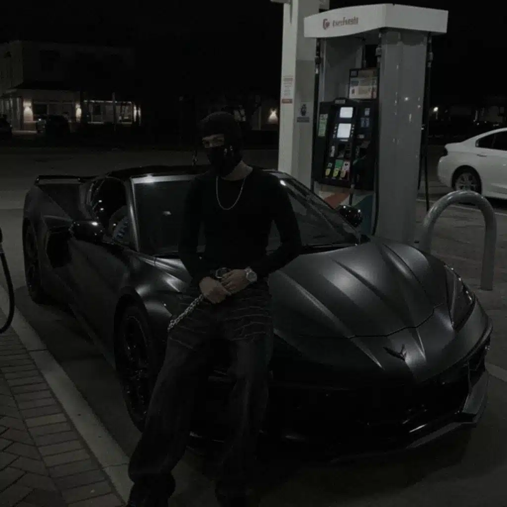 NICOTINE (feat. Hamza Ramy)