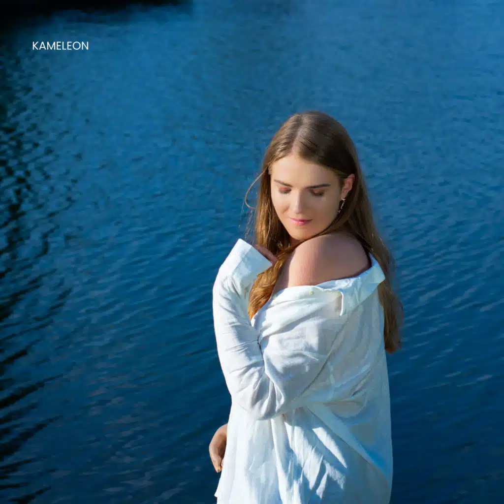 Kameleon (feat. AGATA)