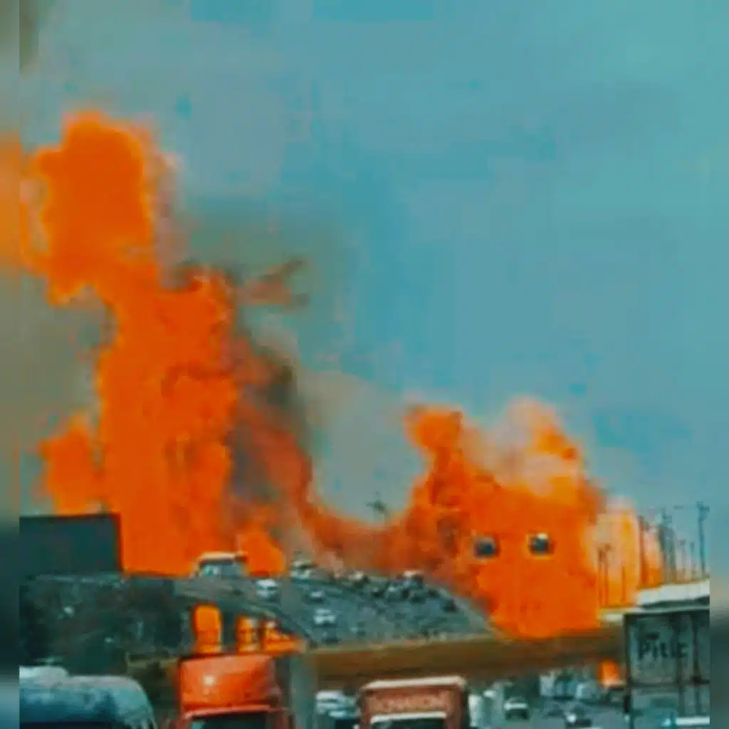 El corrido de la explosión de la pipa de gas en iztapalapa