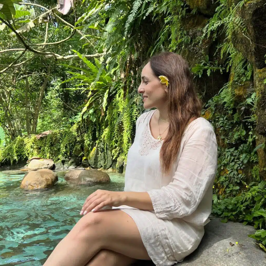 لما عطريق العين ليال نعمة