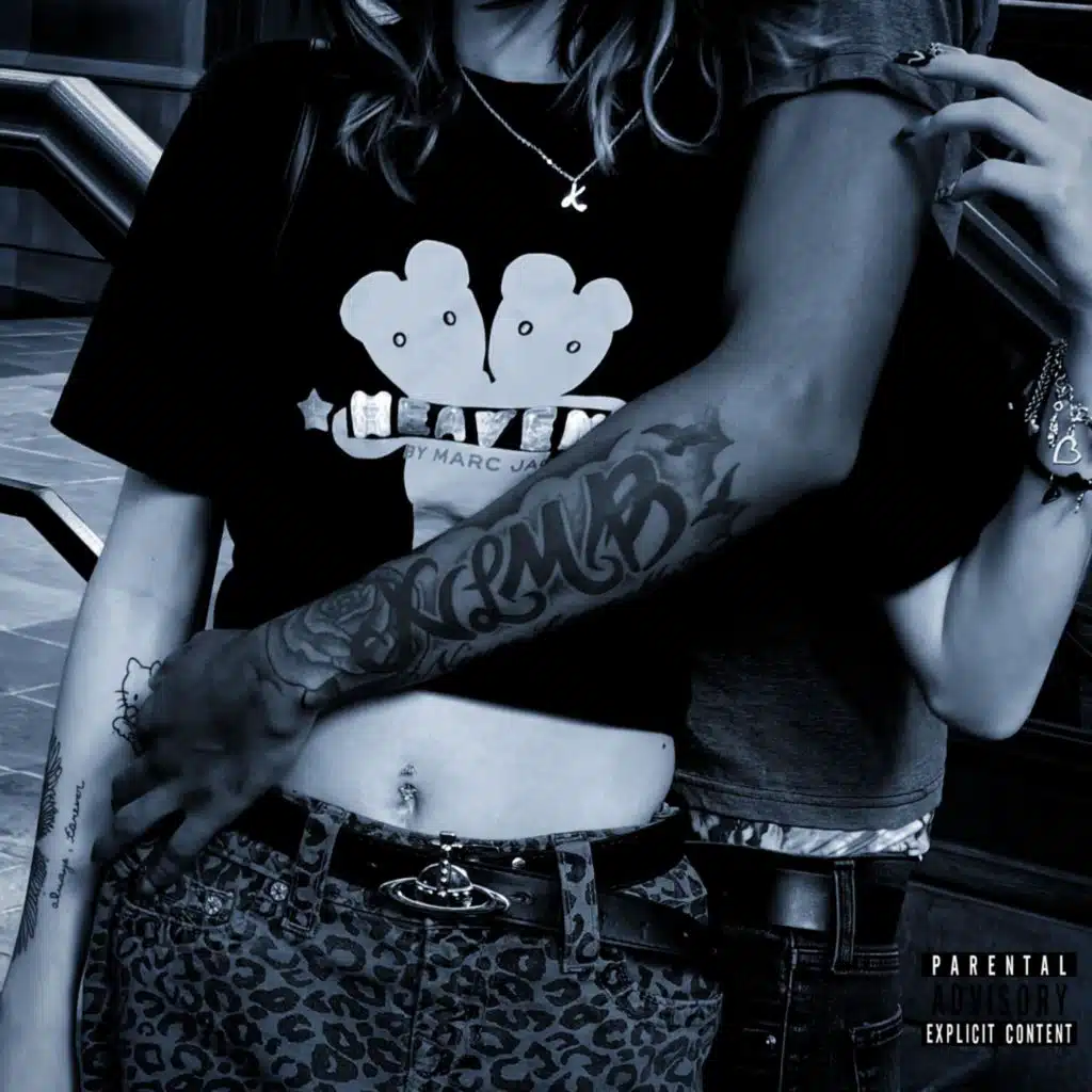 me n 32 (HOOD TOURIST + HEADTAP + ALL GAS Radio Edit) (feat. zoe)