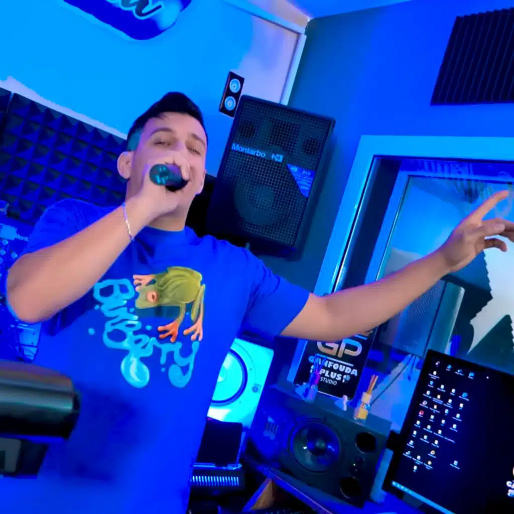 Ntiya Relation Toxique (Live) [feat. Achraf Hadarat]