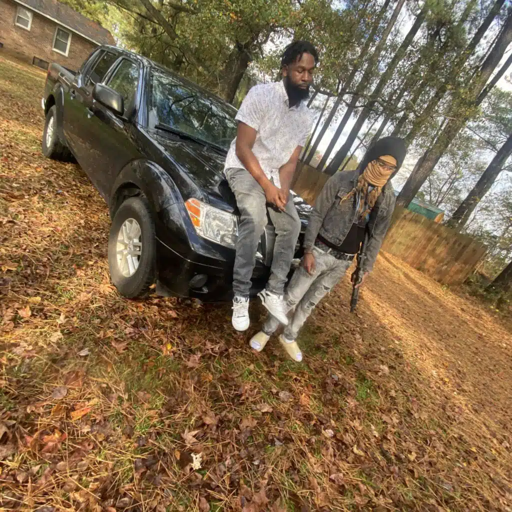 Members (feat. New Racks)