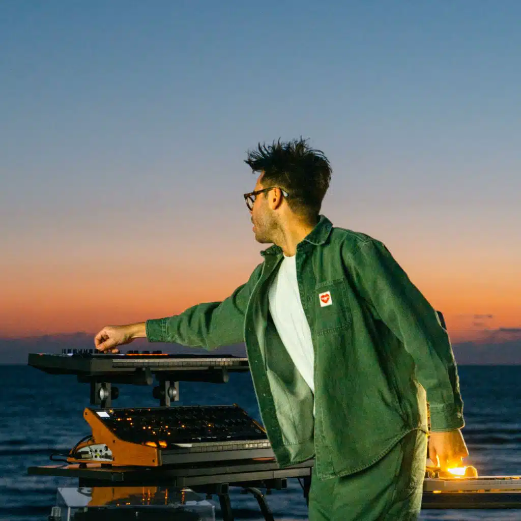 Regarder la nuit (feat. Pépite)