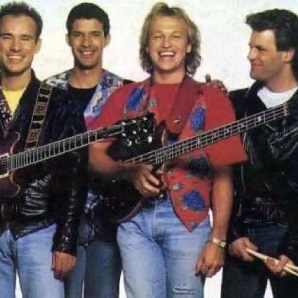 Paradise Sessions 679 - Disco's Revenge Ft Stars on 45's Level 42 and the Awesome 4some - With Marky P on Cruise FM - 8th October 2025