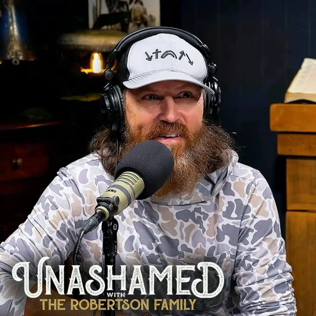 Ep 1185 | Phil Used a Blush-Worthy Nickname for Miss Kay & A Godly Woman is Always Beautiful