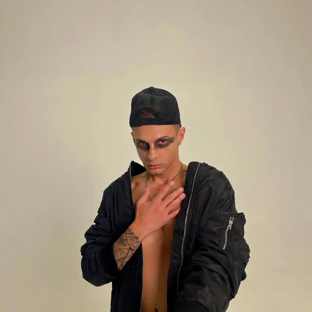 КОМУ НУЖНА ТВОЯ ДУША