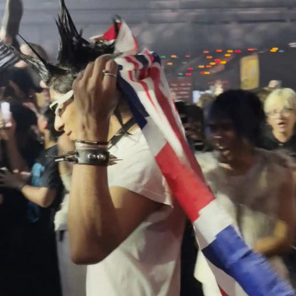 stay for the night (alternate version)