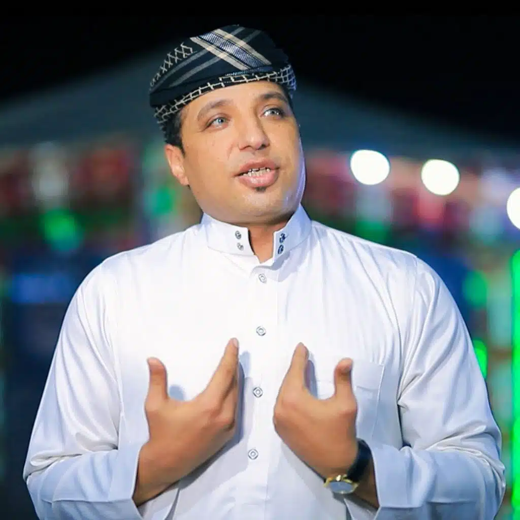 عاتب عليك وخاطري واجعني