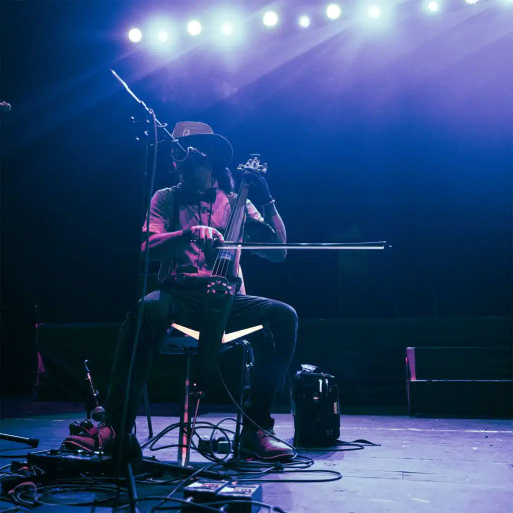 Uncaged in LA (Live)