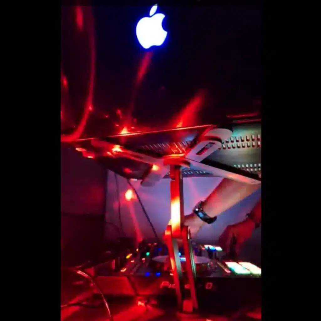 17. Diwali Mix 2025 - DJ MEERZ