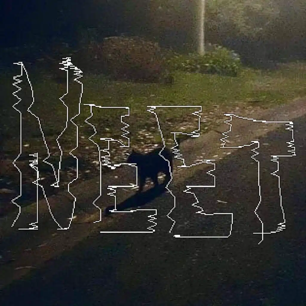 Vampire / Ghostly Girl