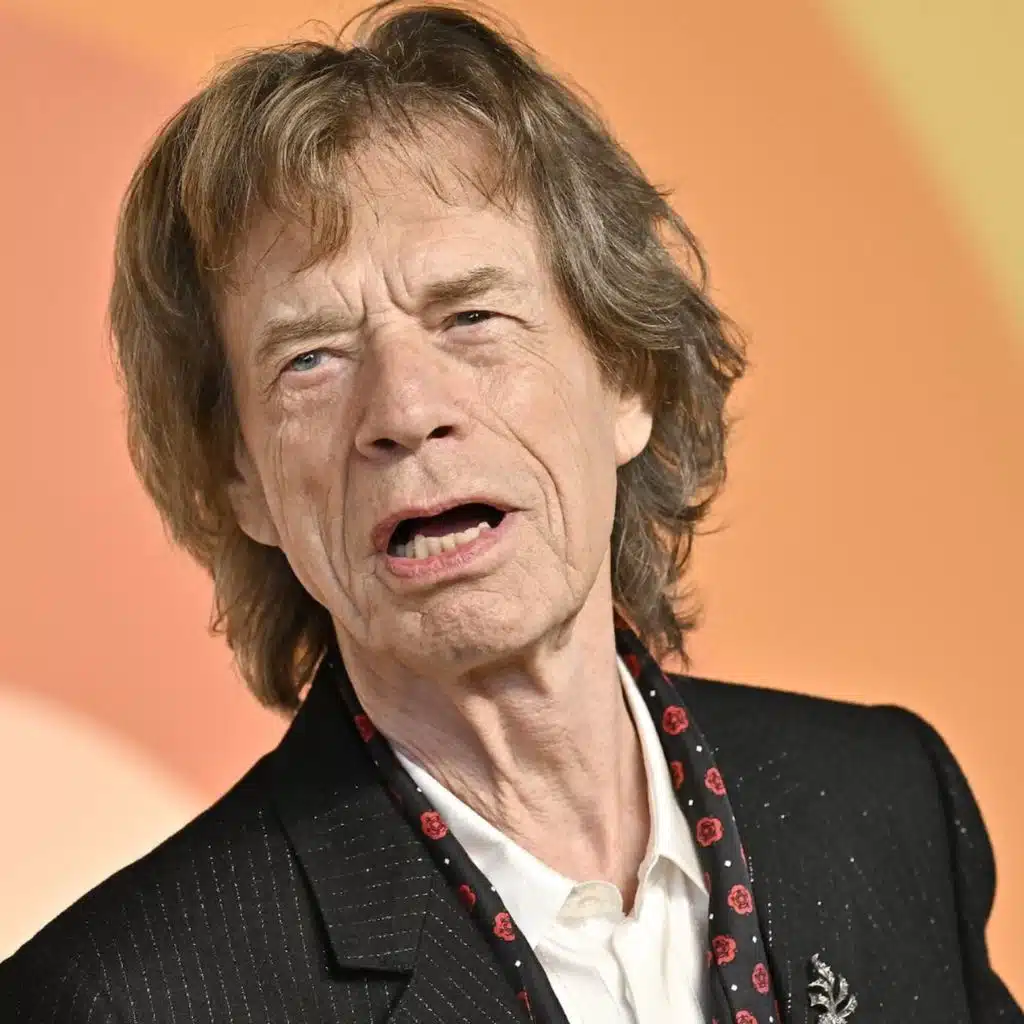 'Mick Jagger' fraud worth millions, Moderate initiative for Euro, heavy snowfall, Ivan is police dog of the year