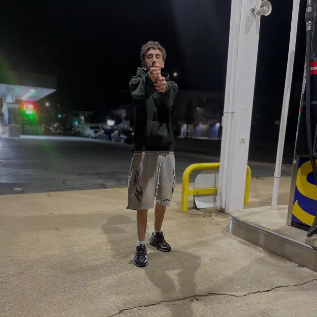 Trying (feat. Adotty)