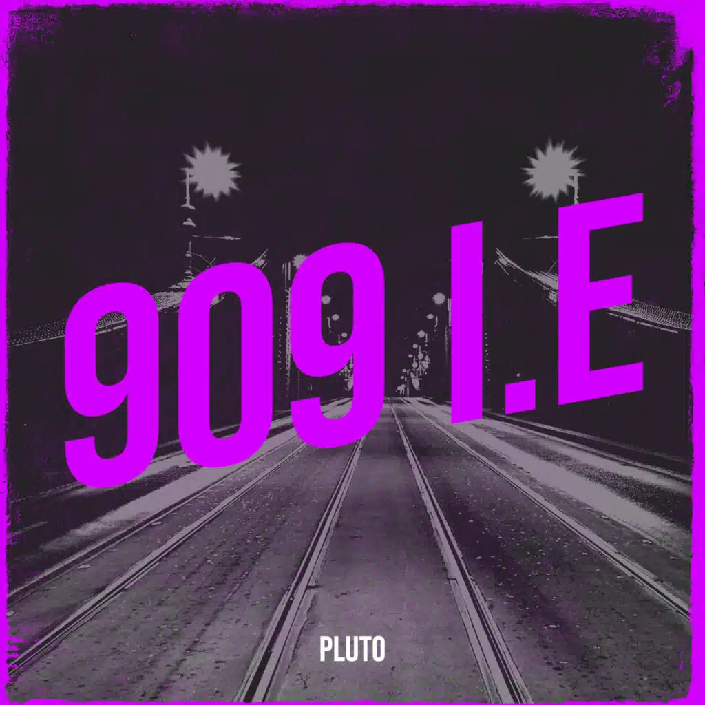 PLÜTO