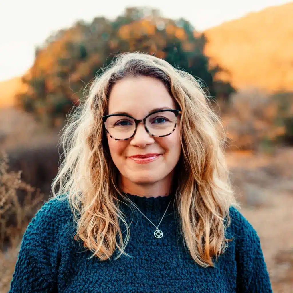 Parenting Through the Perimenopause / Puberty Overlap + Creating a Diet-Culture-Free Home with Oona Hanson