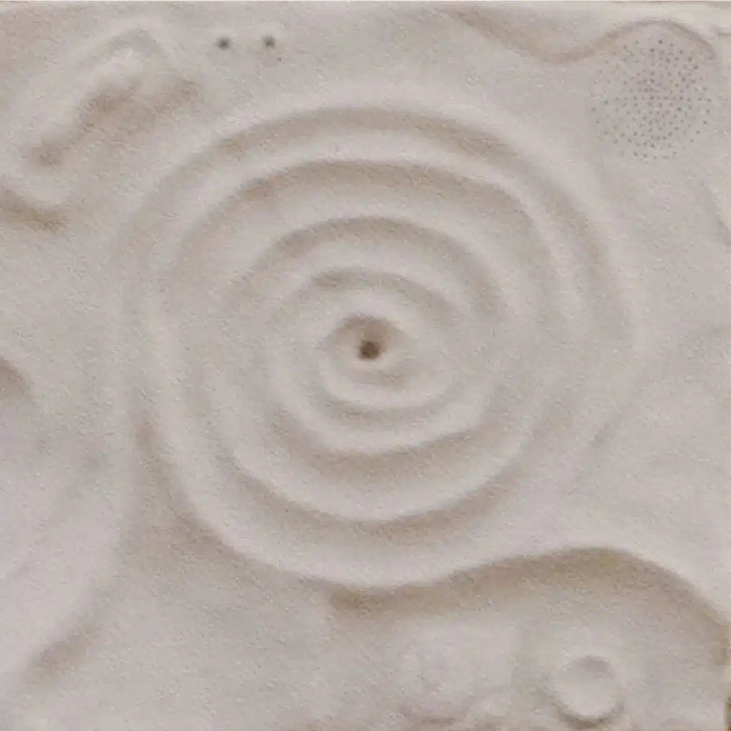 Turntable in the Lift