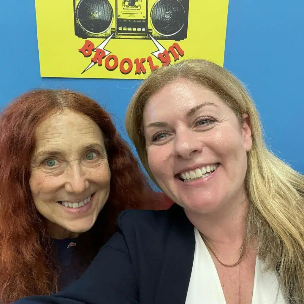 DLG2525  Lana Siebel is real about the hard work behind her career as a successful headlining, touring comedian.