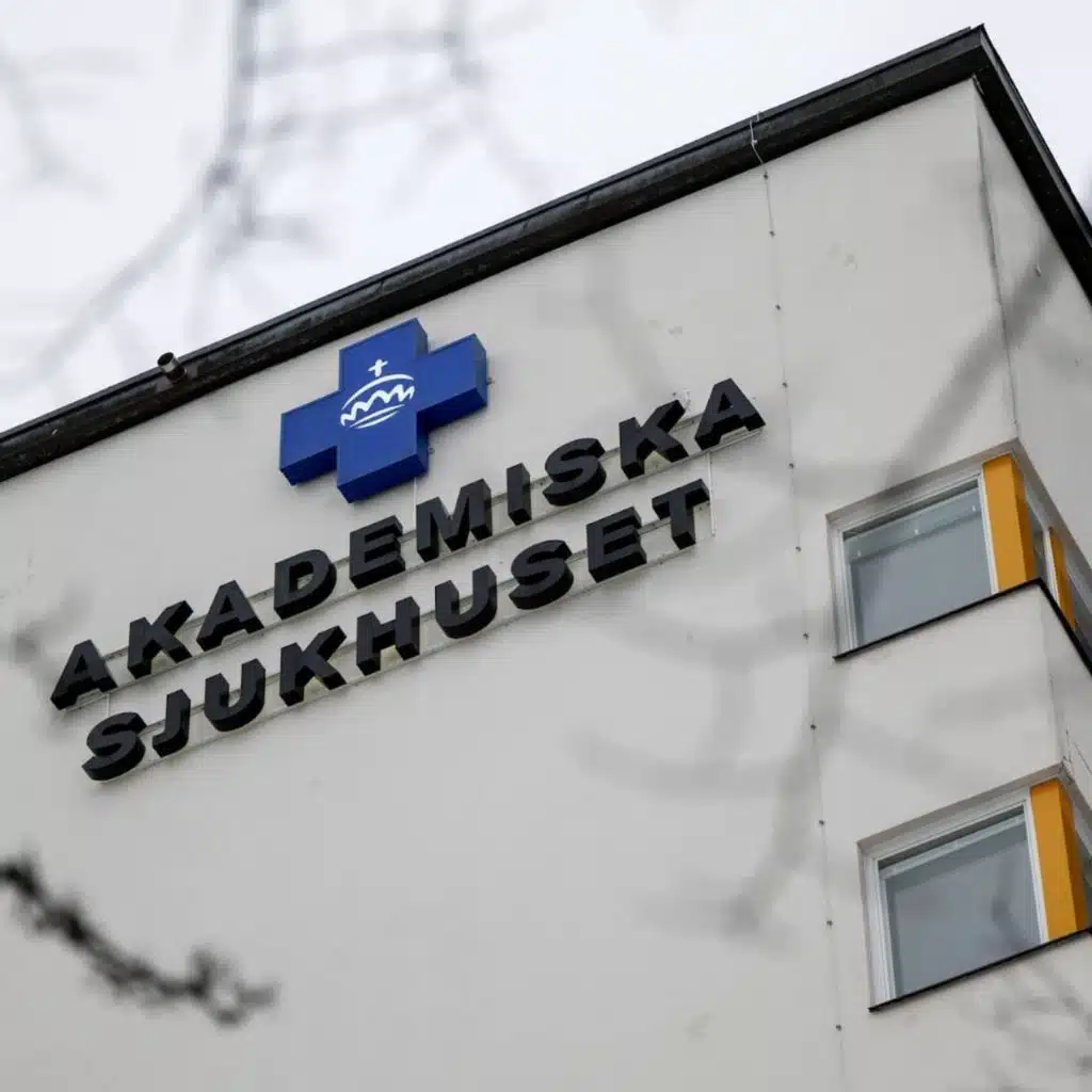Suspected poisoning at Uppsala hospital, government to investigate foreign school ownership, EU climate deal, interest rate unchanged