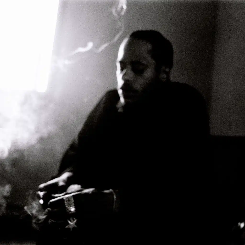 V12’!HML’! (feat. Conquest Tony Phillips & Liv.e)