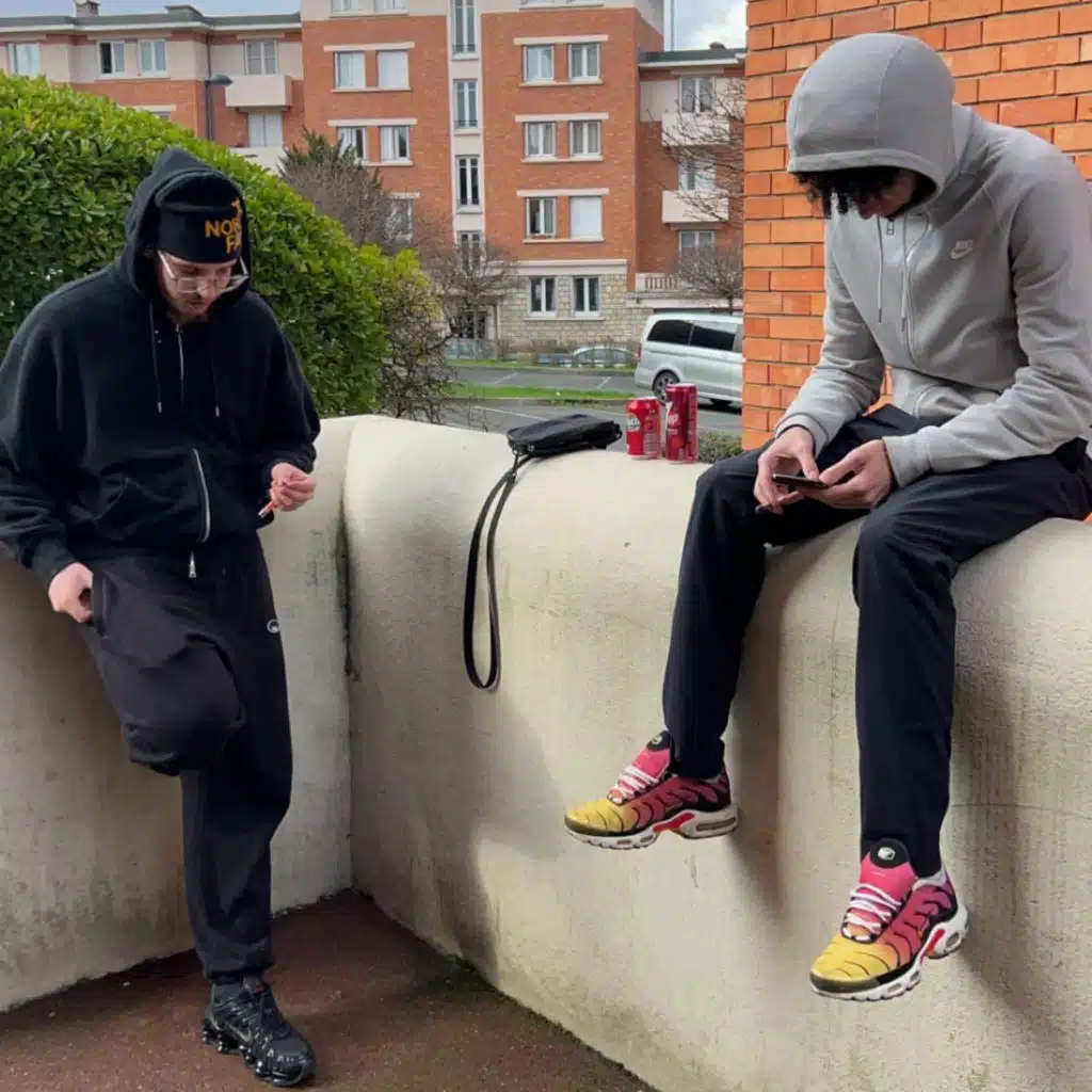 trap, fume & violence