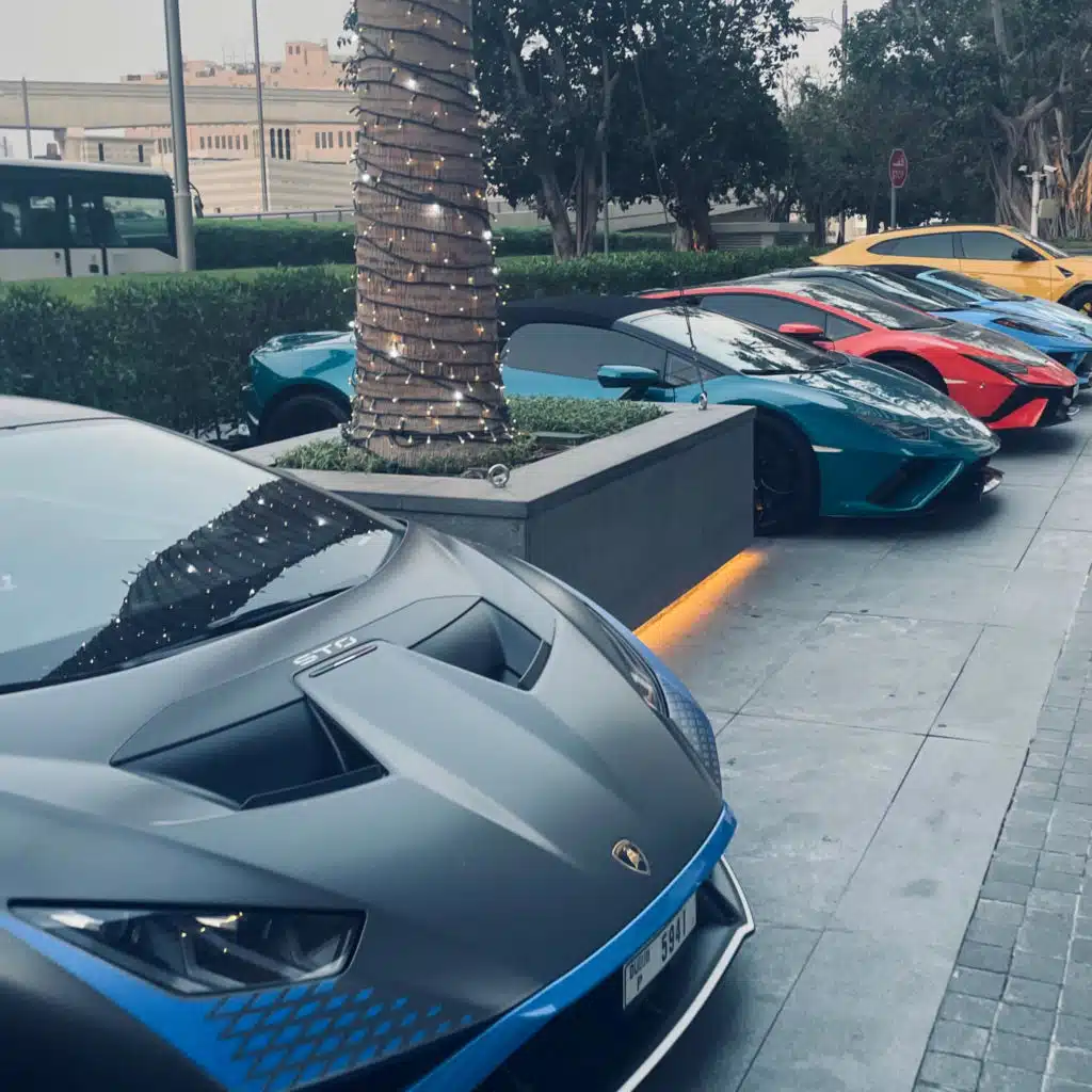 LAMBO (feat. ZepiNess)