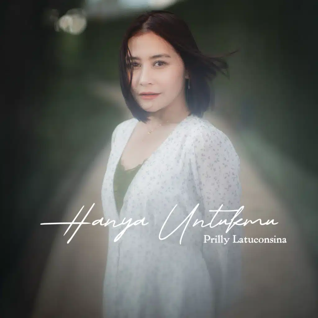Prilly Latuconsina