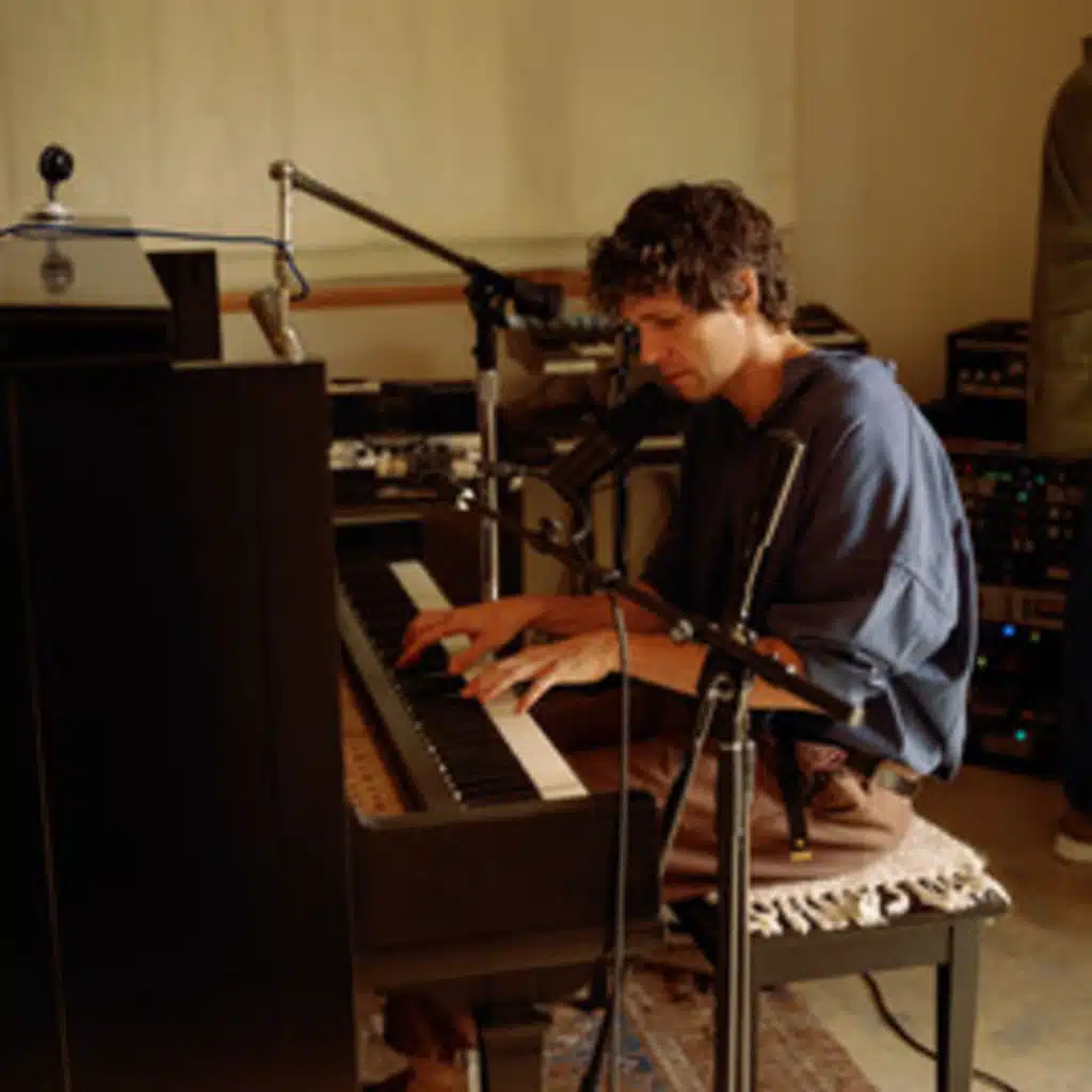 Tobias Jesso Jr.