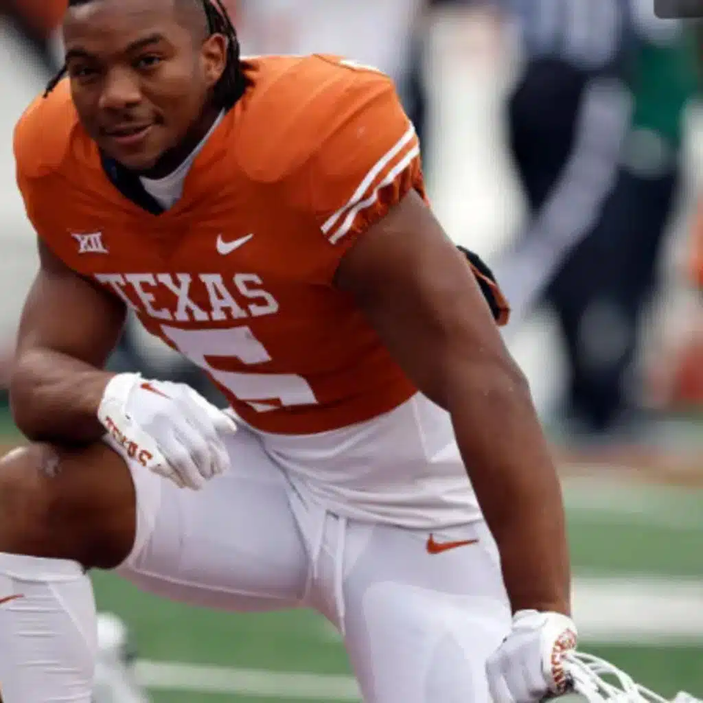 'Merica's Team: Should the Cowboys trade up if Robinson is available?