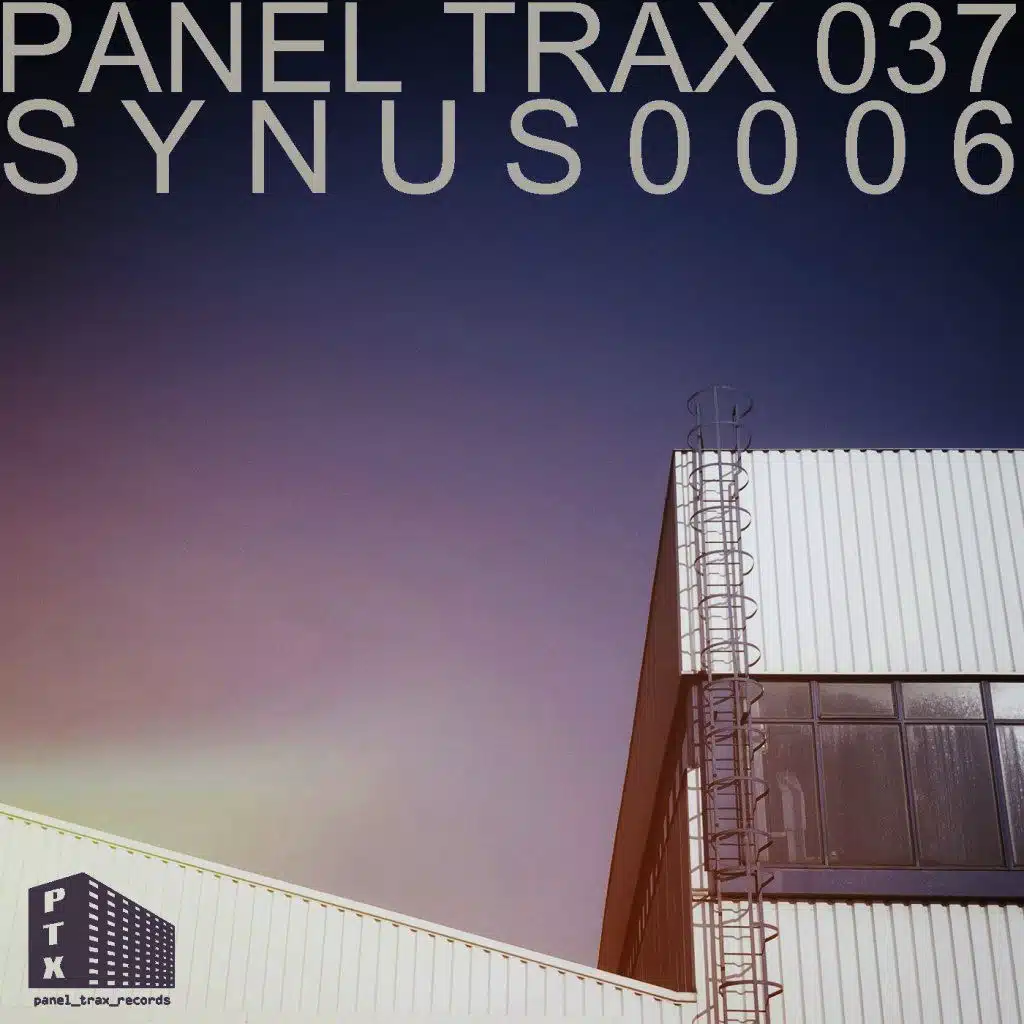 Panel Trax 037