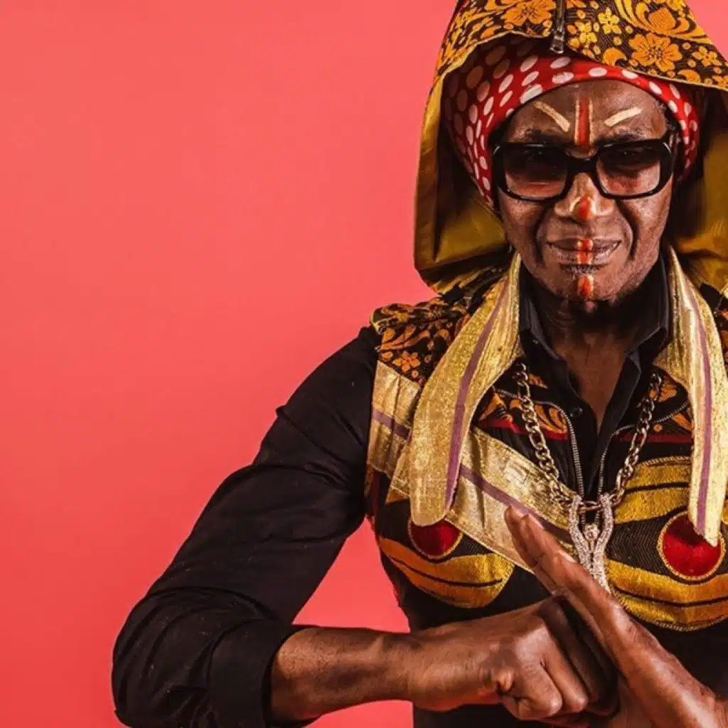 Afrobeat From Amayo Blends Nigerian Heritage and Kung Fu Teachings, In-Studio