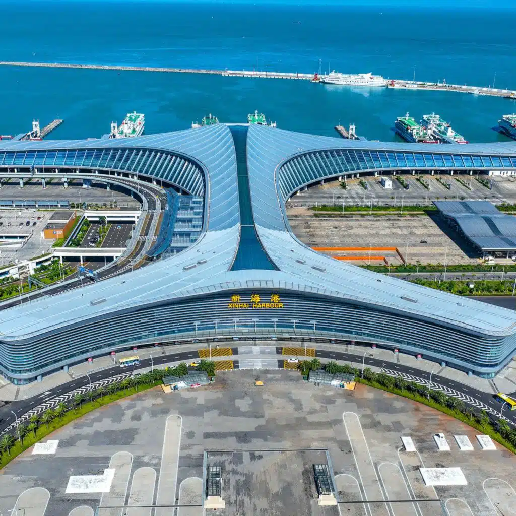 Hainan Free Trade Port marks one month until independent customs operations
