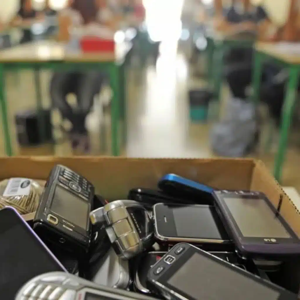 Bittersweet Peek: An Armoire for your Smartphone