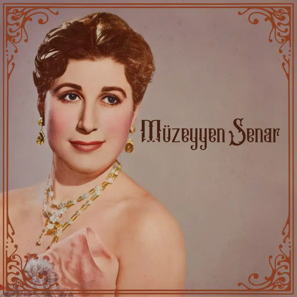 Müzeyyen Senar