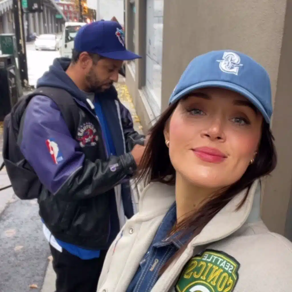 S01E04 - Indianapolis NY, and the Case of the Seven Jalens