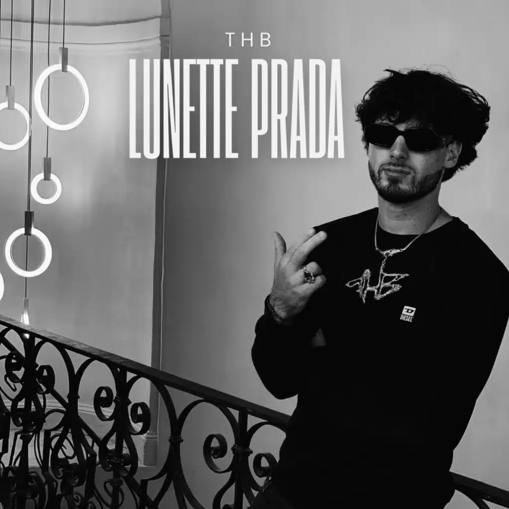 LUNETTE PRADA