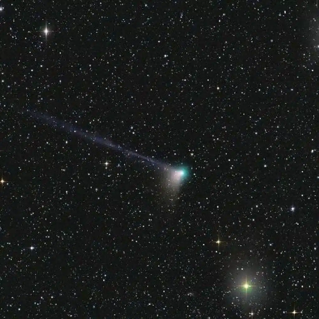 À observer dans le ciel : Janvier 2023, une comète à l’oeil nu ? | astronomie | ciel et espace