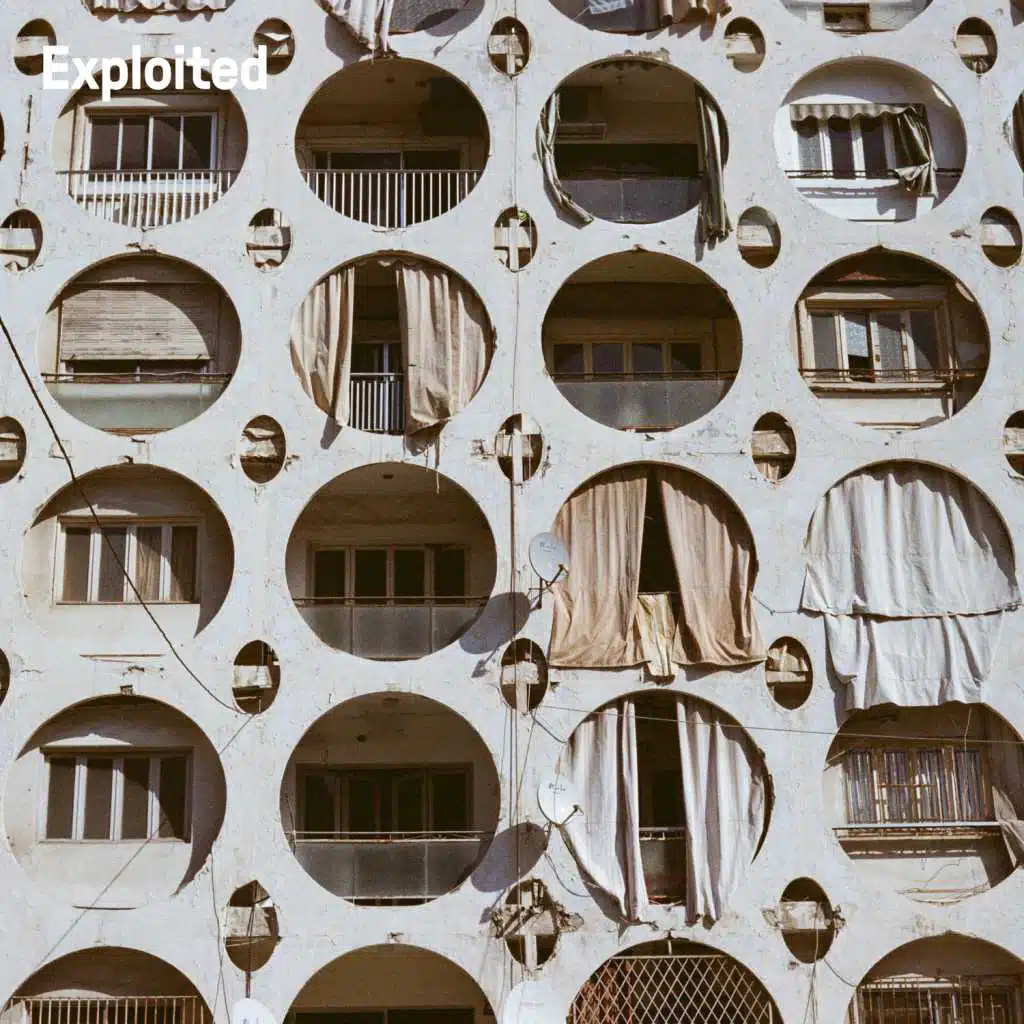 Chapter 4 (feat. Aquarius Heaven)