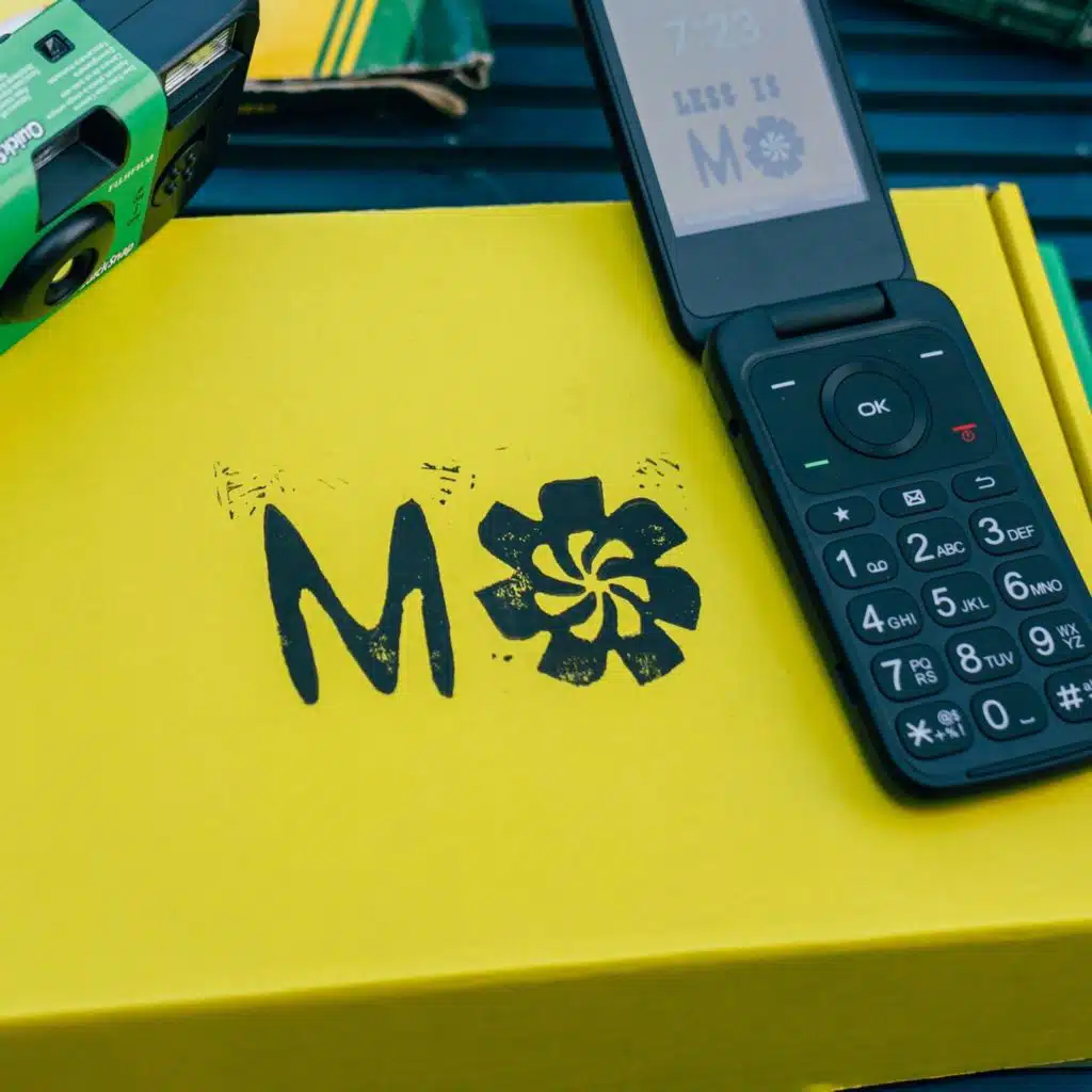 Could you give up your smartphone for a month?