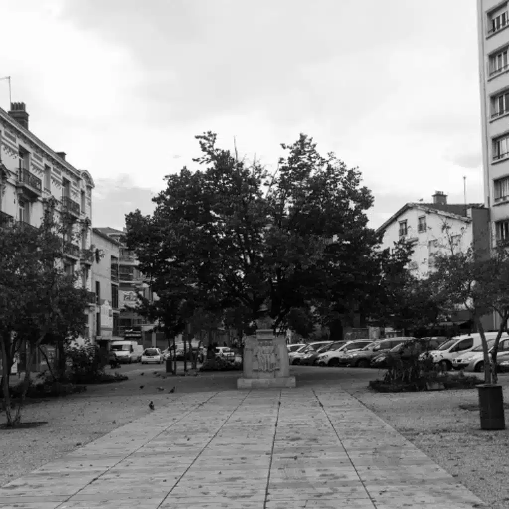 Cities #852 - Saint-Etienne [Deep Tech - Electronic Beats]