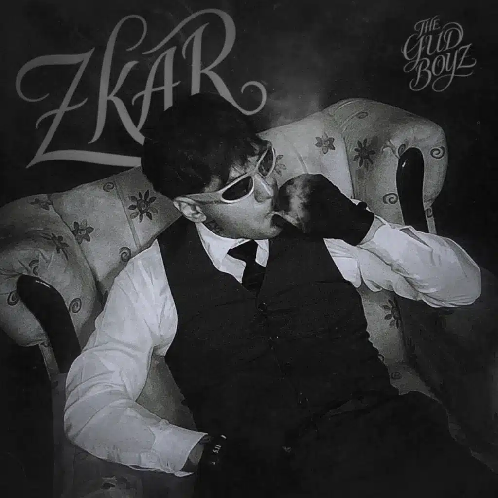 Con Mis Propias Manos