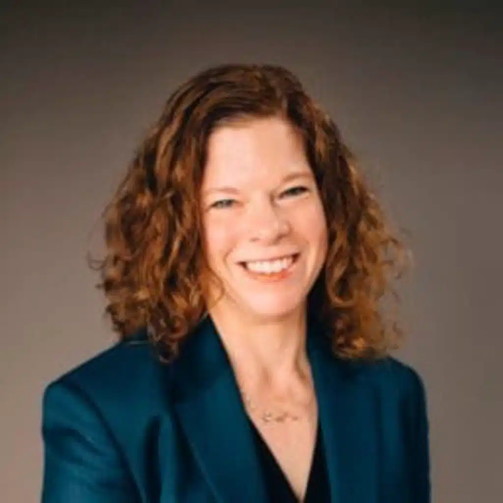 The Chris Voss Show Podcast – Stephanie Dorwart, CEO Altius Healthcare