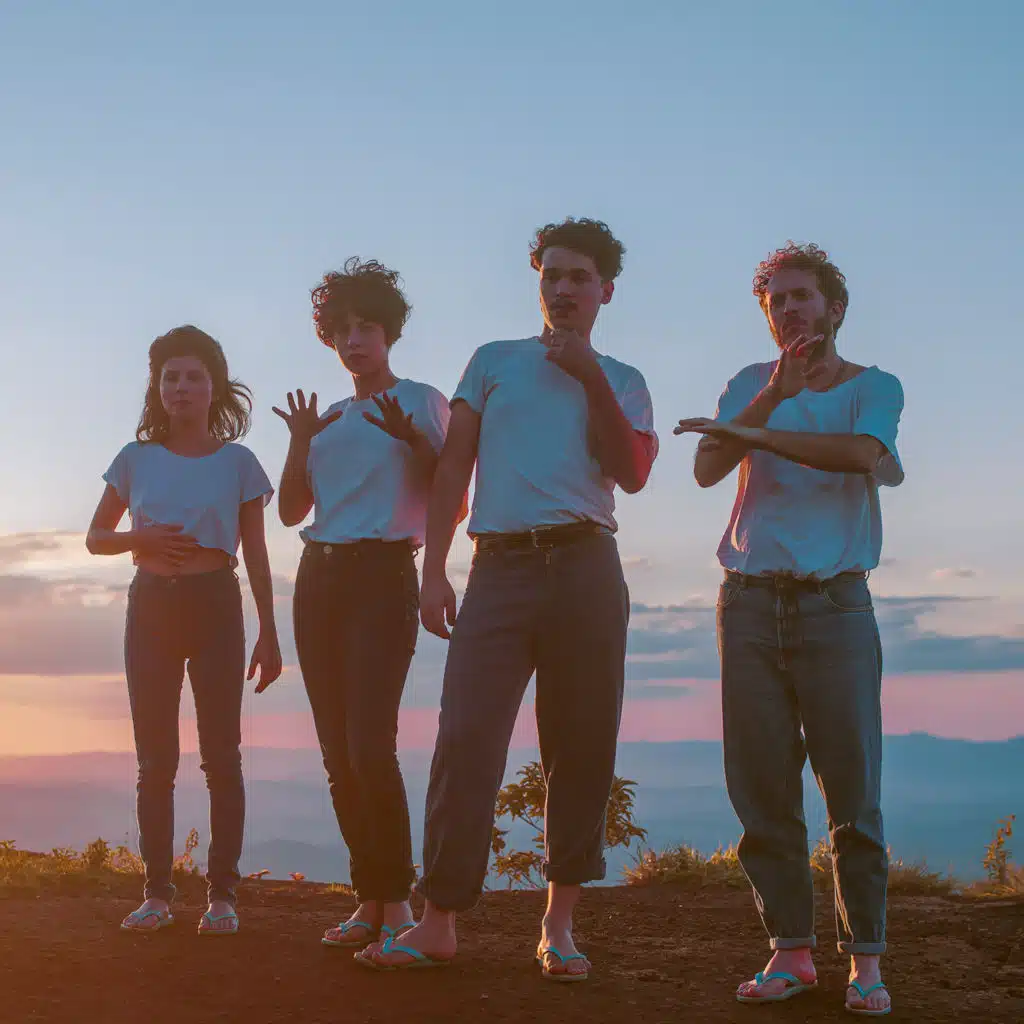 Rosa Neon & Dedé Santaklaus