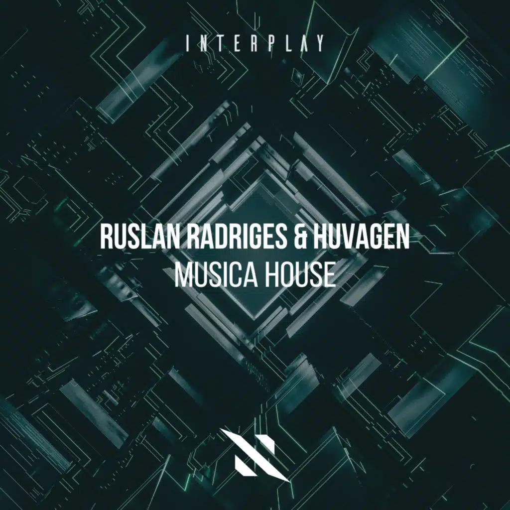 Ruslan Radriges & Huvagen